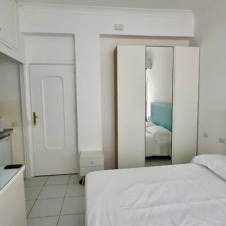 Πανσιόν La Ginestra Amalfi Dreams 3*