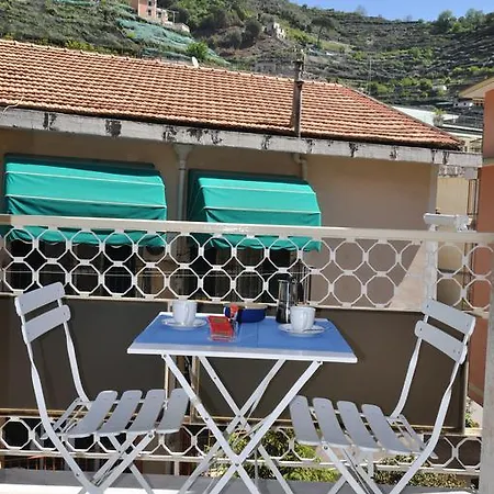 Πανσιόν La Ginestra Amalfi Dreams 3*